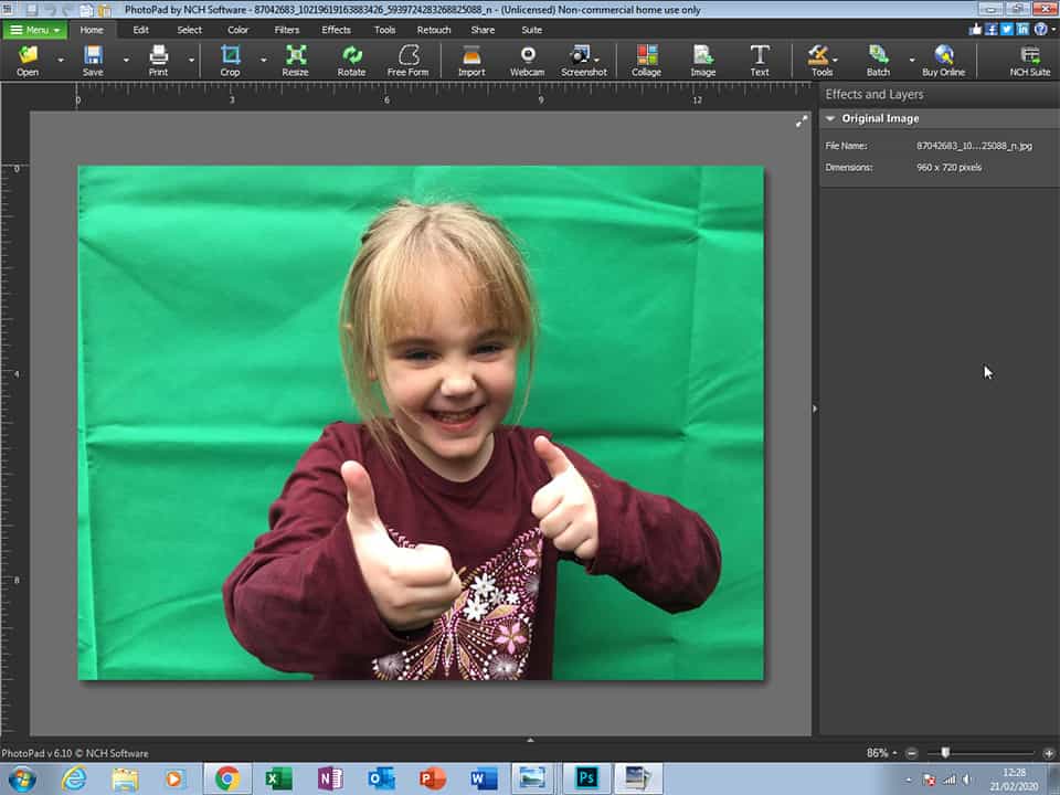 Photopad Tool for Editing Family Photos