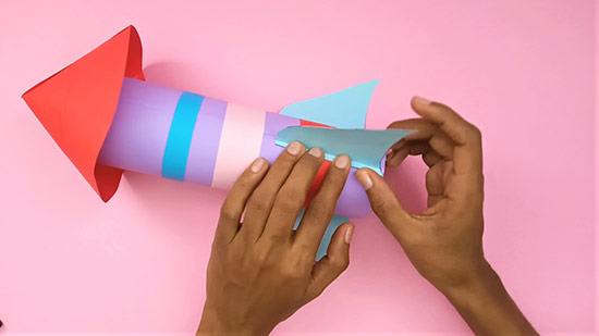 how to make a paper rocket