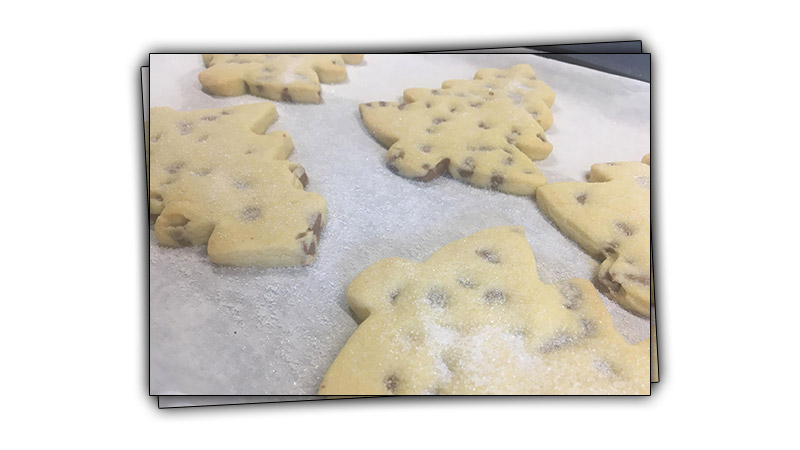 add sugar to shortbread